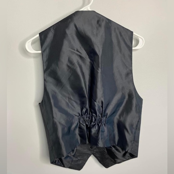 H.E.R. Vintage Leather Vest - Picture 5 of 13